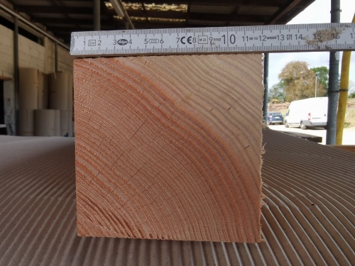 7x Douglasie Kantholz Drechselholz kerngetrennt 12x12cm, ca 70cm lang, Sonderpreis: 9,90€/Stück oder alle 7 Stück mit 30% Rabatt 48,51€