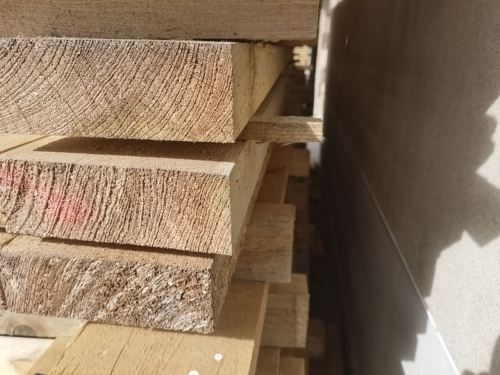30x Fichte Kantholz 6x18x400cm, Sonderpreis: 25,65€/Stück oder alle 30 Stück mit 5% Rabatt 731,03€