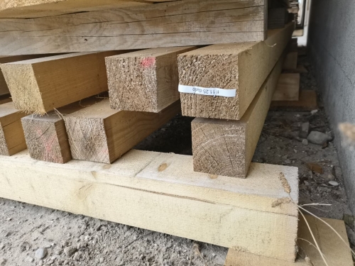 11x Fichte Kantholz 10x10x400cm, Sonderpreis: 23,75€/Stück oder alle 11 Stück mit 5% Rabatt 248,21€