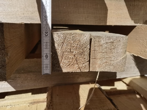 2x Fichte Kantholz 8x8x250cm, Sonderpreis: 9,50€/Stück oder alle 3 Stück mit 5% Rabatt 18,05€