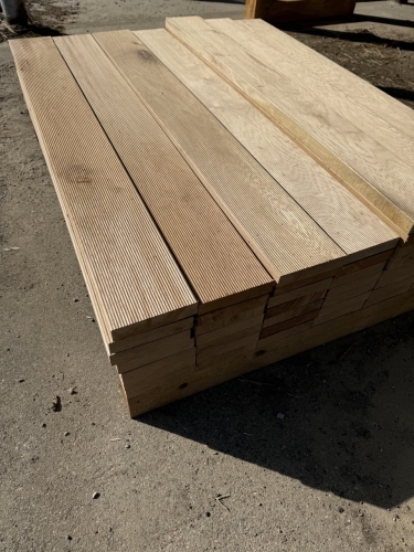 Eiche Wildeiche Riffelbohle Terrassendiele aus eigener Produktion 13x3x40 Zuschnitt